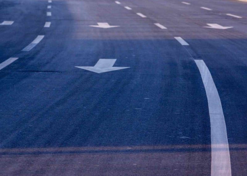 Penalties for Improper Lane Use for CDL Drivers in Illinois