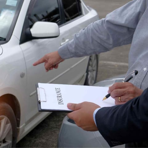 Insurance_Adjusters_Can_Undermine_Injury_Claims_featured_df1ed4083f