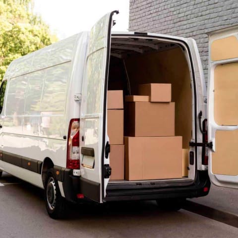 amazon_delivery_vehicle_accident_featured_1e6f0cc851