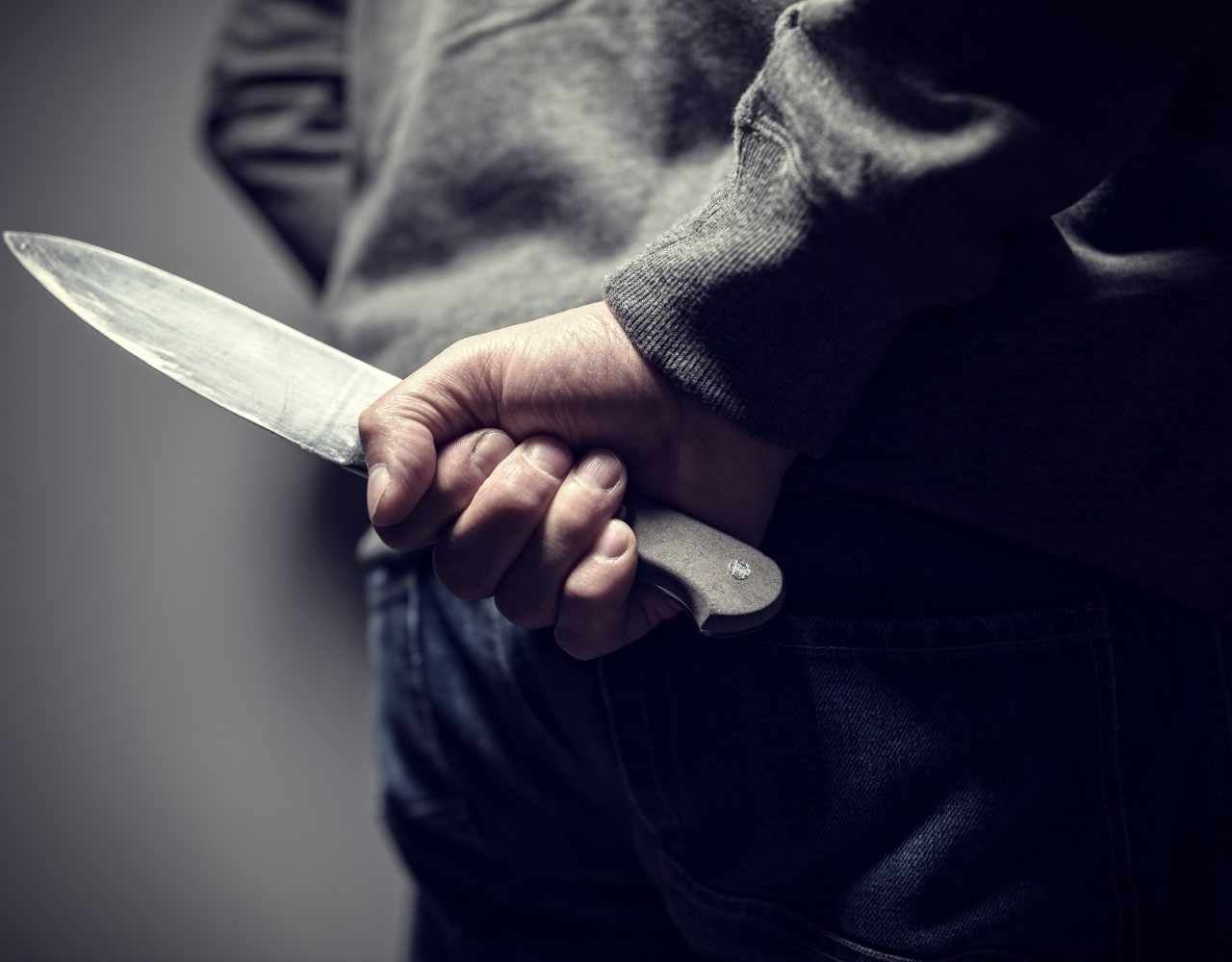 arrested-for-carrying-a-knife-featured