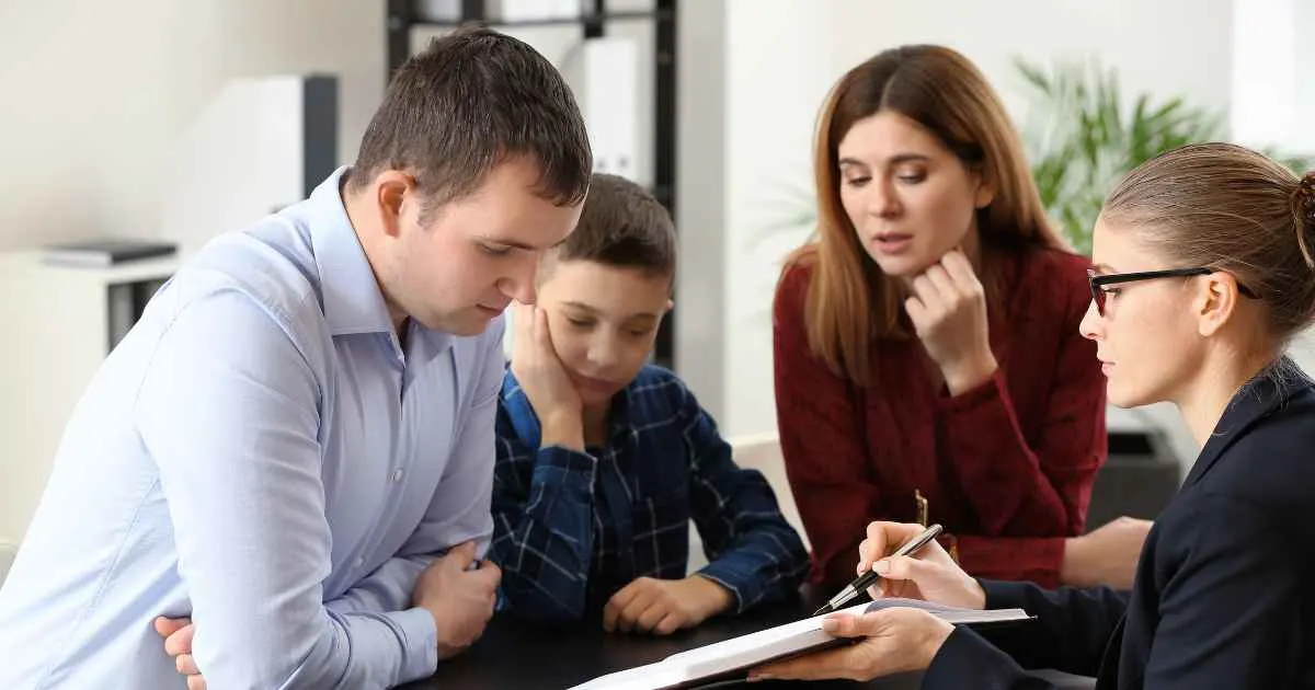 legal_vs_physical_child_custody_featured_ee091814ba