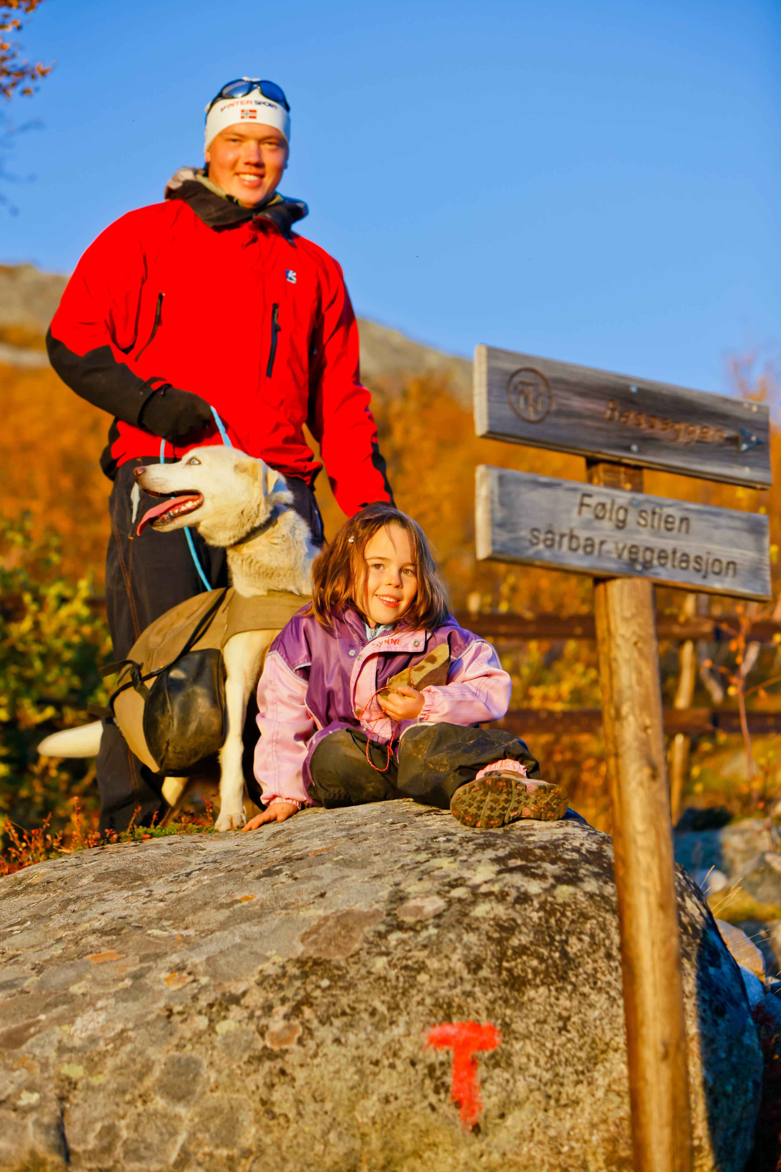 happy family on a hike to Besseggen