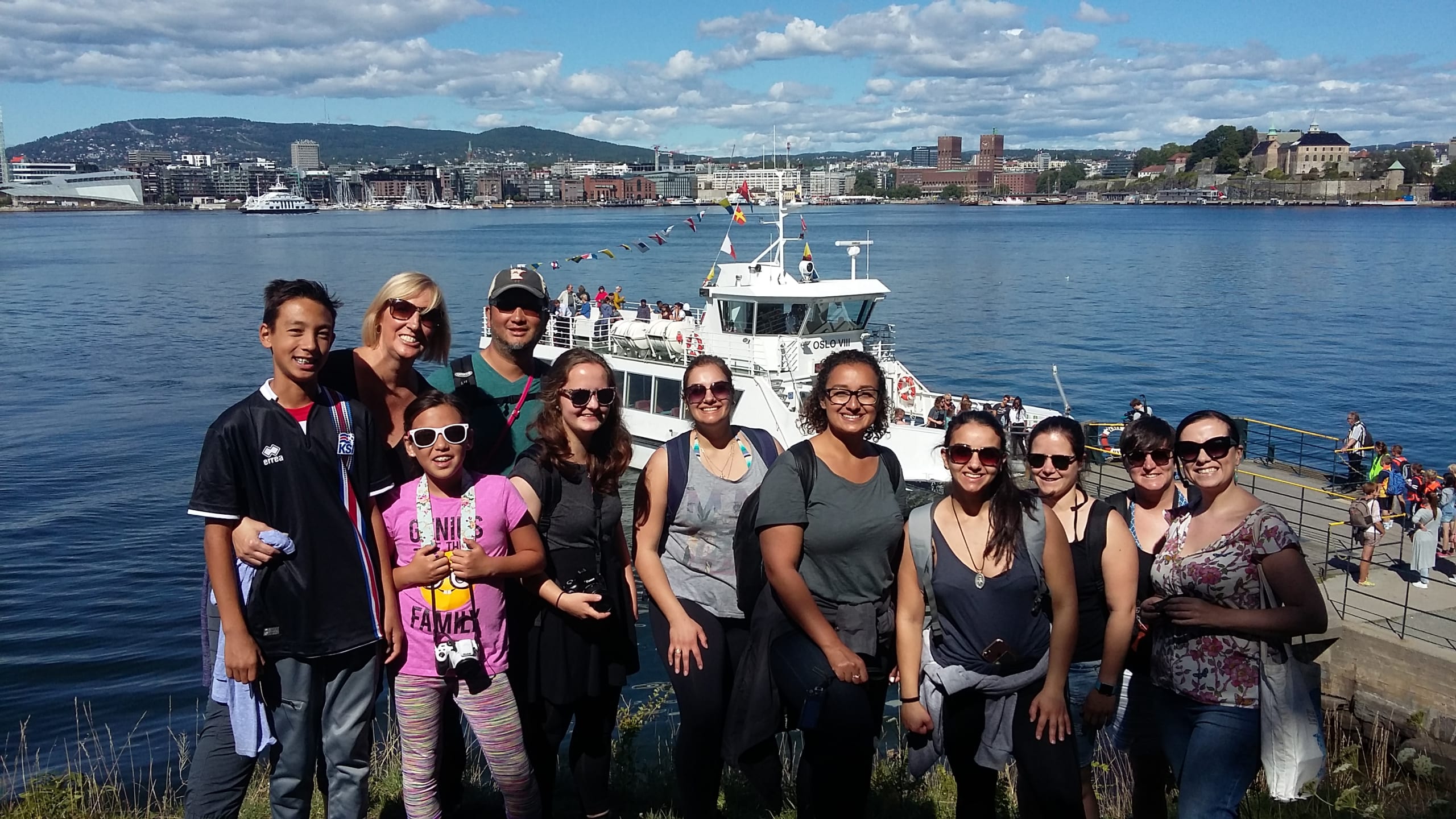 Group of tourists on Island Hopping in Oslo