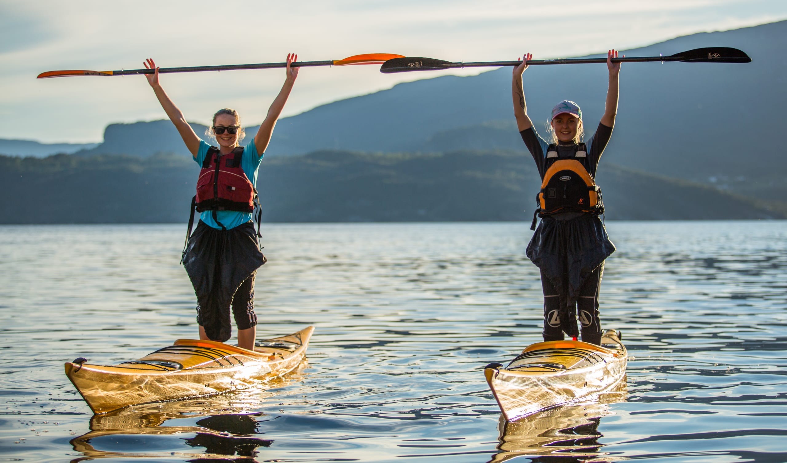 Kayaking on the Hardangerfjord starting from Jondal