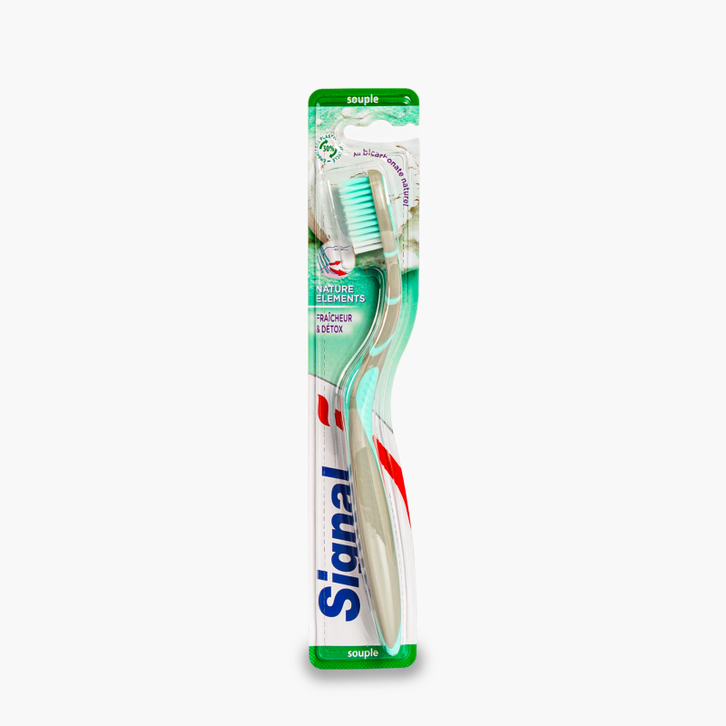 Signal - Brosse à dents souple nature éléments fraîcheur et detox