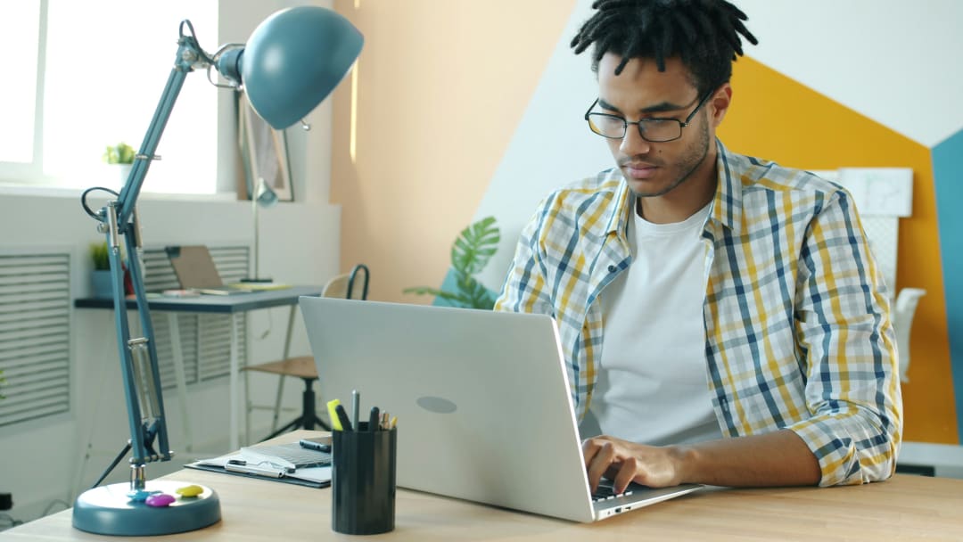 How does tax change as a contractor?