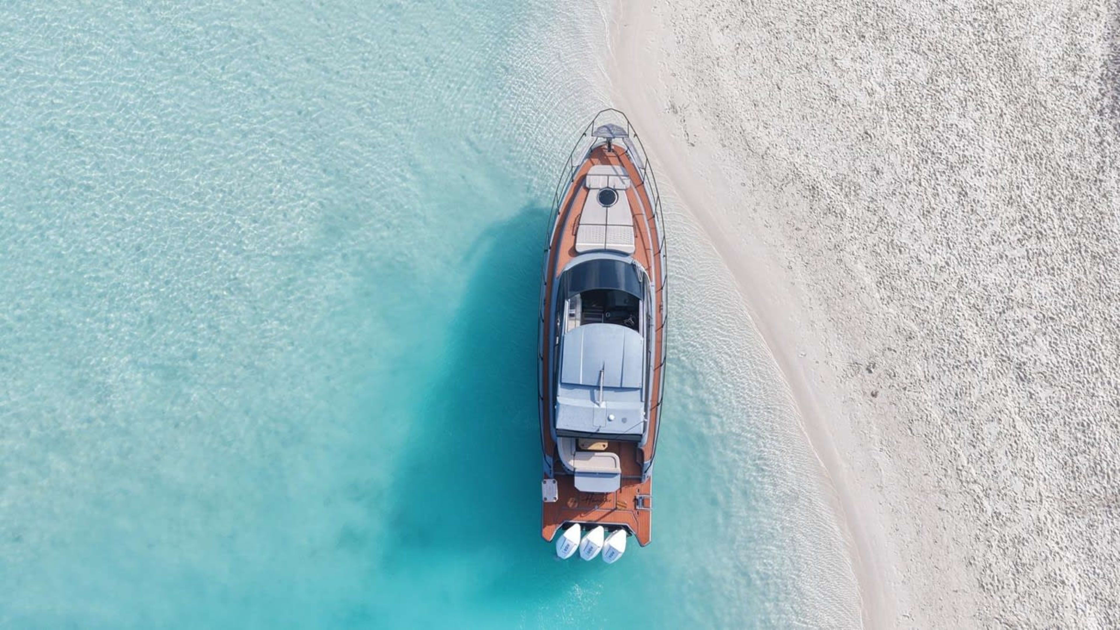 Half-Day Sunset Yacht Charter – Turks and Caicos Islands - Image 6