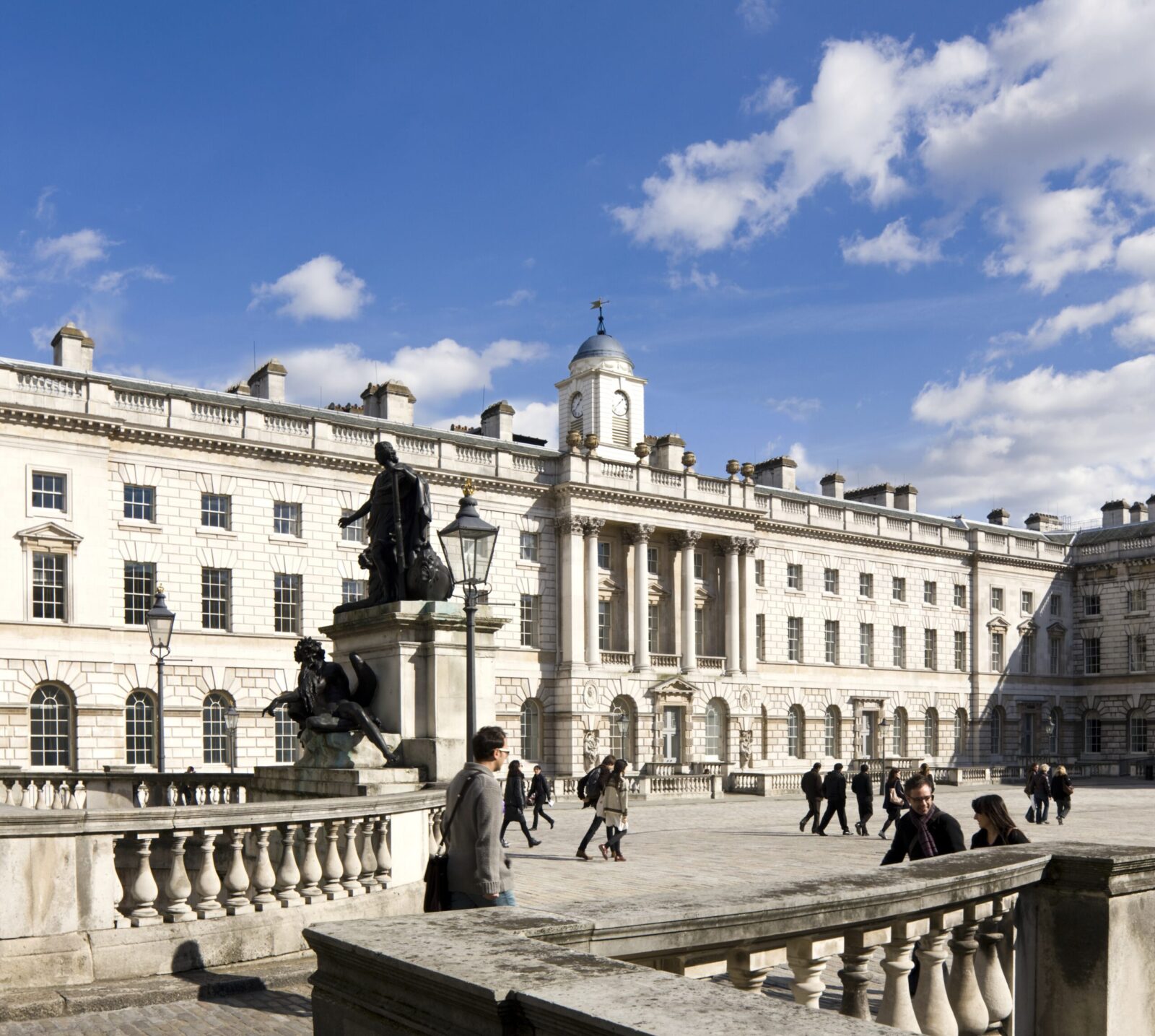 Kingโs College London