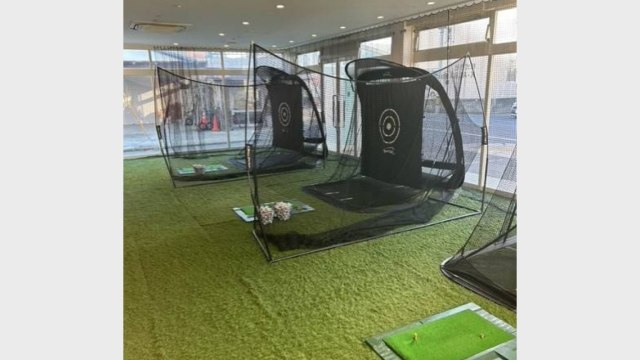 室内ゴルフ練習場 GOLF CLINIC のサムネイル
