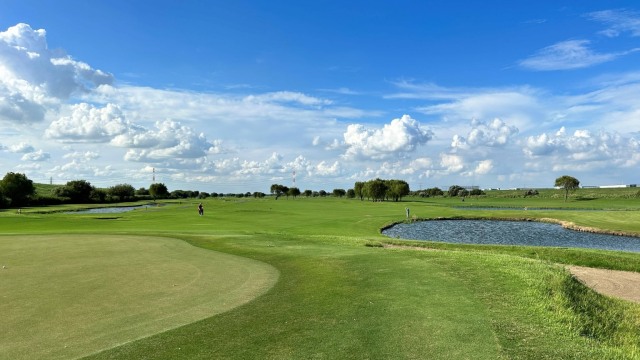 VZONE GOLFラウンドレッスン 越谷ゴルフクラブ