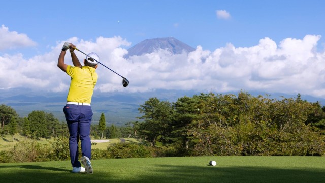 アカシゴルフアカデミー ラウンドレッスン 南富士カントリークラブ校 のサムネイル