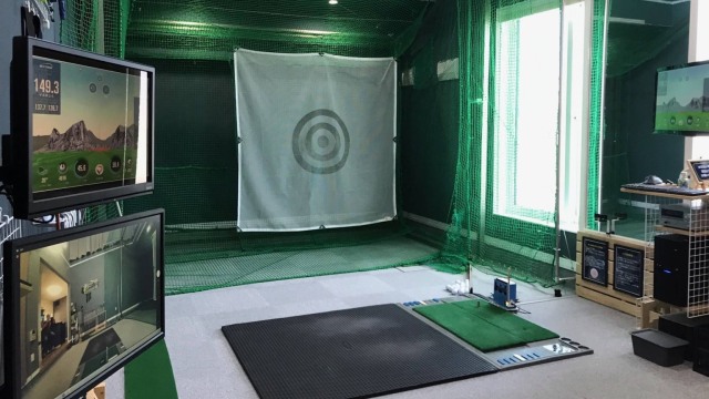 室内ゴルフ練習場 K’s GOLF CRAFT のサムネイル