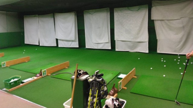 カワナミゴルフスクール志木店