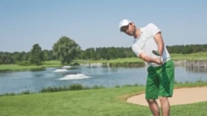 Alberto, der Golfwearspezialist aus Mönchengladbach, hält auch in dieser Saison unverwechselbare Styles für Golf-Enthusiasten parat. Das Sortiment ist gekennzeichnet durch knallige Farben, kreative Musterspiele, funktionale Detailarbeiten und raffinierte Hightech-Materialien. (Foto: Alberto Golf)