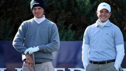 Martin und Philip Kaymer Der Bruder und Manager von Martin Kaymer spielt ebenfalls Golf. Die Gebrüder Kaymer unterstützen sich nicht zum ersten Mal: So stehen sie auch 2017 wieder zusammen auf dem Old Course.  (Foto: Getty)