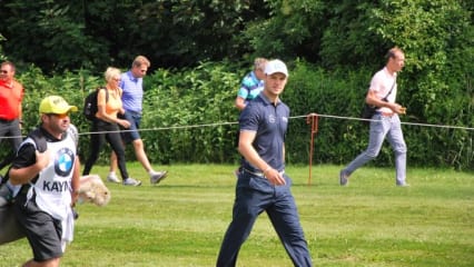 Traditionell liegen die Hoffnungen vor allem auf den deutschen Teilnehmern, die bei der BMW International Open antreten und vor 'ihrem' Publikum glänzen wollen. So auch Martin Kaymer, der nach einem verpassten Cut bei der US Open in Chambers Bay mit großen Erwartungen nach München gereist war. (Foto: Golf Post)