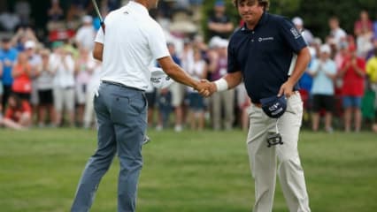 ...und triumphierte über Jason Dufner, der sich missmutig geschlagen geben musste. (Foto: Getty)