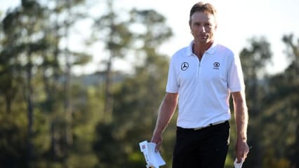 Wir sind stolz auf Sie, Herr Langer! Der Altmeister des deutschen Golfsports hat einmal mehr in Augusta brilliert. Auch wenn es am Ende nicht zu einem Top-Ten-Ergebnis gereicht hat, sind wir uns einig, dass diese Leistung außergewöhnlich war. Wir freuen uns schon auf das nächste Jahr und sind uns sicher, dass Bernhard Langer erneut alles geben wird. (Foto: Getty)