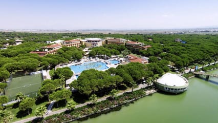 Urlaub im ROBINSON Club NobilisIm ROBINSON Club Nobilis in Belek erwarten Sie luxuriöse Entspannung und aktive Freizeitgestaltung.(Foto: ROBINSON)