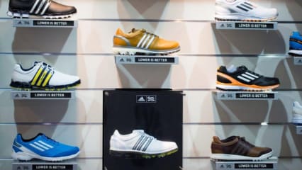 Der Golf-Europe-Award-Gewinner im Porträt. Der adidas adizero Tour gewann in der Kategorie "Schuhe" - obwohl er bereits eine Saison auf dem Buckel hat gehört er noch längst nicht zum alten Eisen. (Foto: Golf Europe)