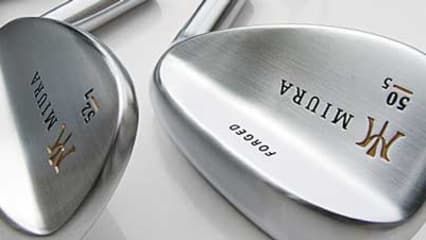 Ein Traum in Edelstahl: Die Miura Wedges. Wir verlosen ein 52° und ein 56° Wedge. (Foto: Golfshop Nürnberg)