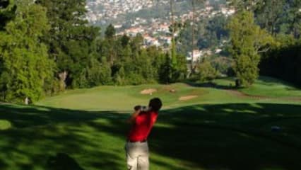 Vom Palheiro Golfplatz hat man traumhafte Aussichten auf die Inselhauptstadt Funchal. (Foto: flickr/PortoBay Events)