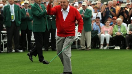 Flieg Ball, flieg! (DON EMMERT/AFP/Getty Images)