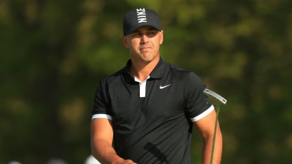 Eine BeerdigungBrooks Koepka sieht zurecht zufrieden mit sich aus - bei sieben Schlägen Vorsprung. Ganz in schwarz sei er passen angezogen, um die Hoffnungen seiner Konkurrenten zu begraben, scherzte man in den sozialen Medien.(Foto: Getty)