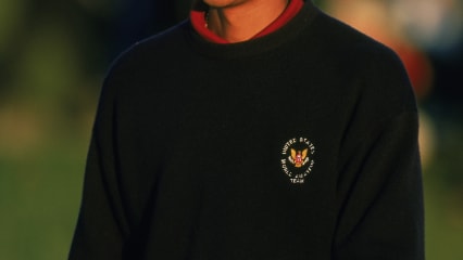 1994: Erstmals das Knie Als Student in Stanford muss sich Tiger Woods zwei gutartige Tumore im linken Knie entfernen lassen. Dieses Gelenk macht ihm auch in Zukunft immer wieder Beschwerden. (Foto: Getty)