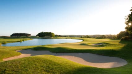 Ob Parklandschaft oder Links-Course nach schottischem Vorbild: WINSTONgolf hat abwechslungsreiche 45 Loch zu bieten. (Foto: WINSTONgolf)