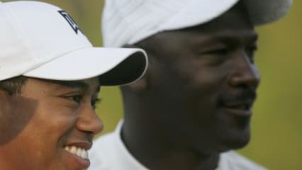 Freundschaft unter Sporthelden: Michael Jordan und Tiger Woods teilen die Leidenschaft für Golf. (Foto: Getty) 