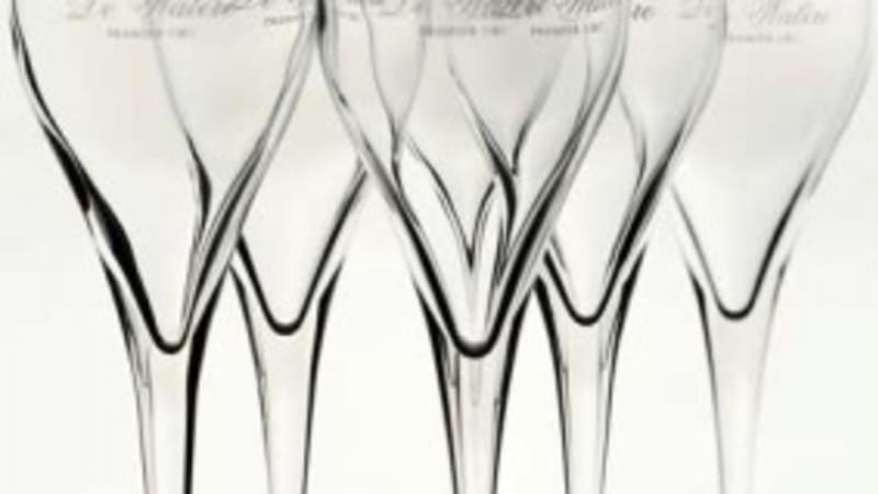 Champagne_Glasses-Gourmet-2