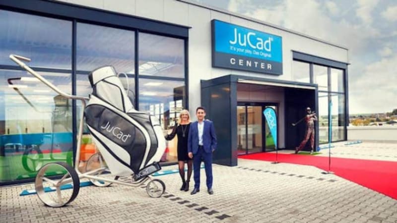 12-store-Golf-Post-Advent-Jucad