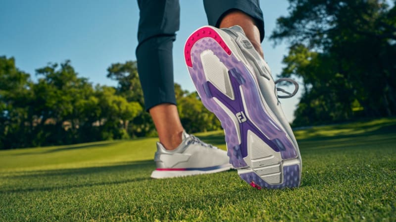 FootJoy Pro/SLX Golfschuhe: Traktion und Kontrolle im Fokus