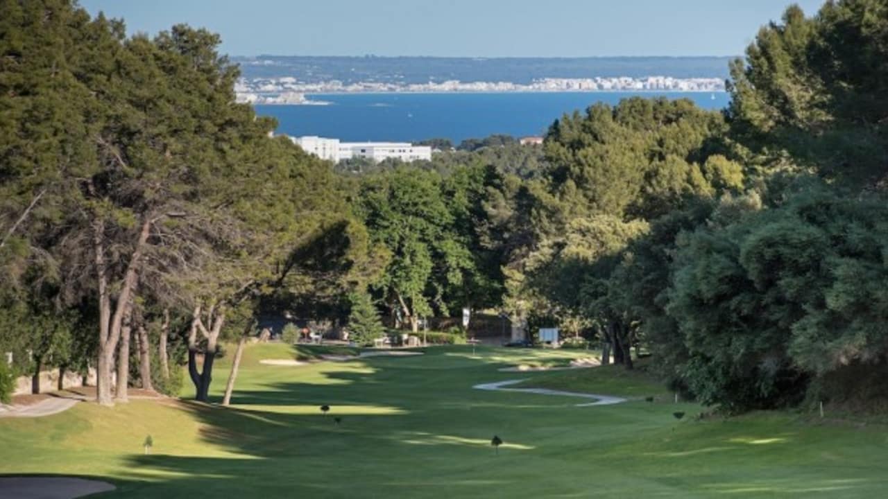 Arabella Golf Son Vida ist der älteste Golfplatz auf Mallorca und mittlerweile eine Legende unter den Spielern in ganz Europa. Er war zweimal Austragungsort eines European Tour Events. (Foto: Arabella Golf Son Vida)