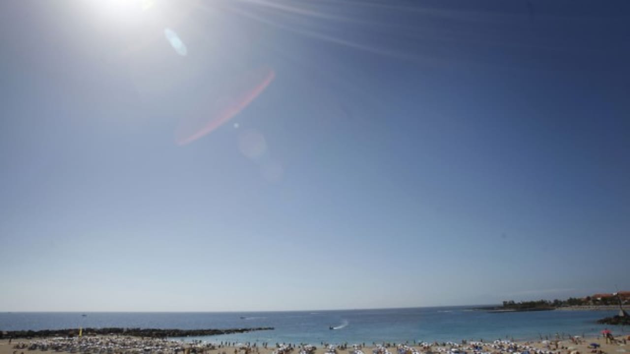 Die Kanaren sind ein beliebtes Reiseziel für Touristen, die gerne einen Urlaub mit viel Entspannung genießen. (Foto: Getty)