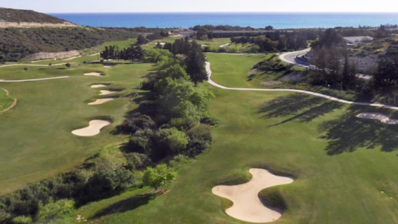 Der Golfplatz Secret Valley befindet sich in zentraler Lage zwischen Pafos und Limassol. (Foto: Secret Valley Golf)