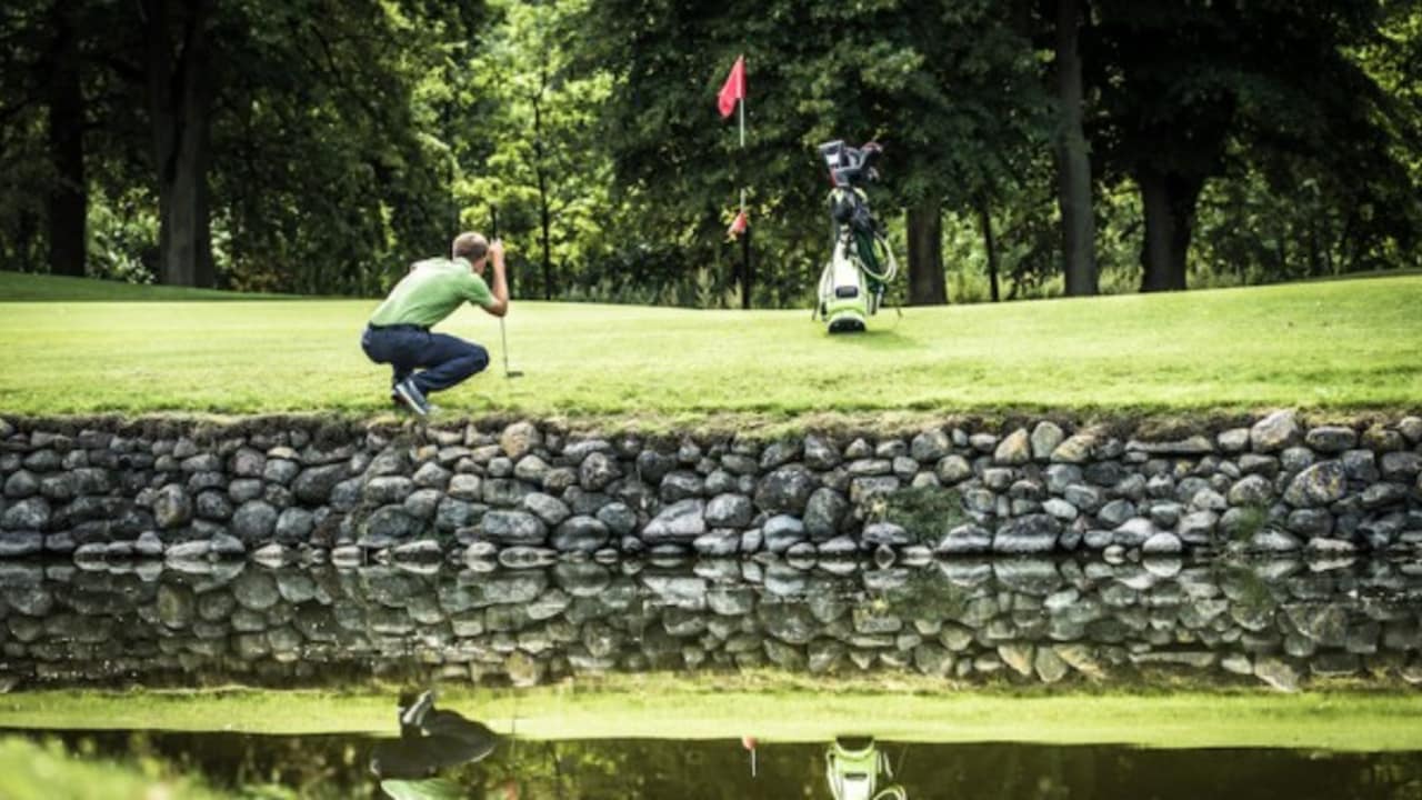 Der Schloss-Platz hat alles, was ein Weltklasse-Golfplatz bieten muss.