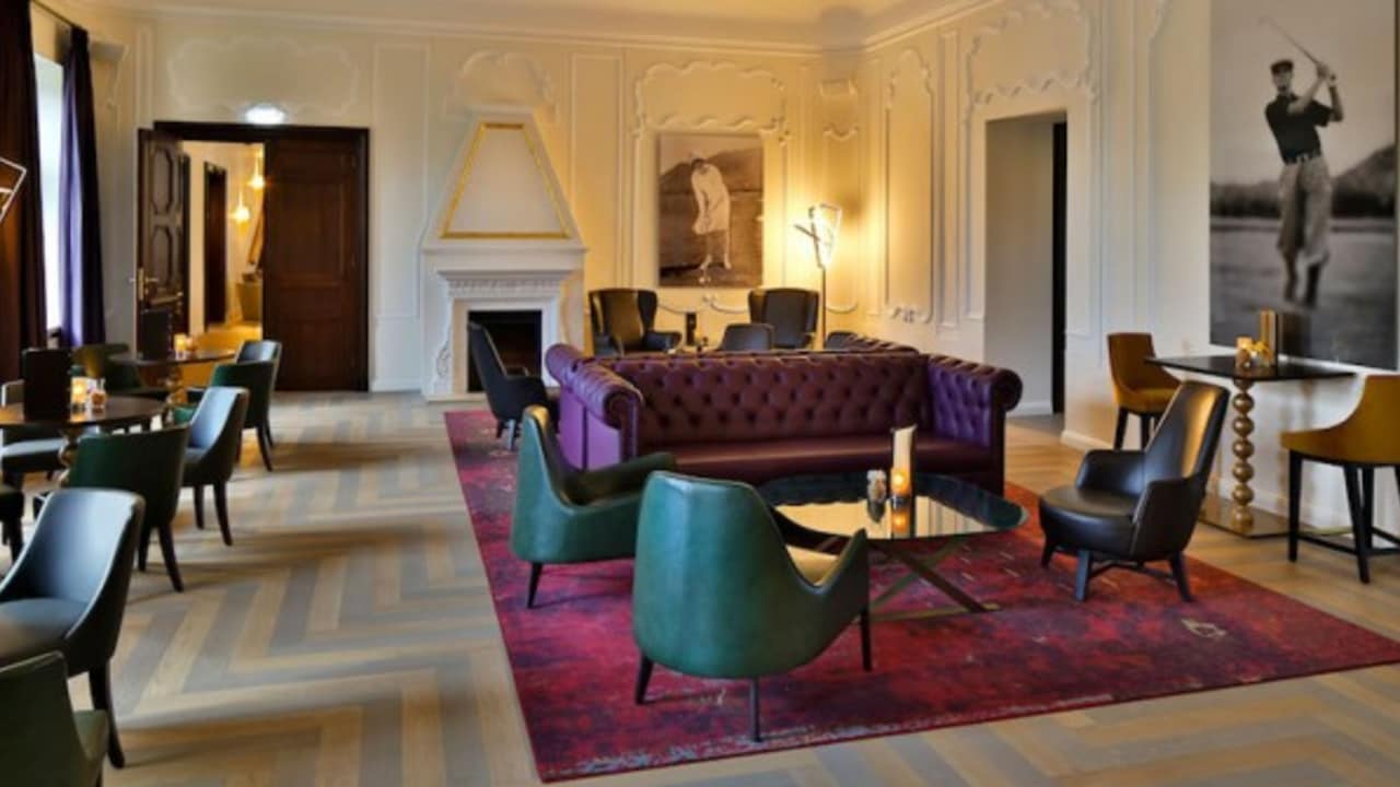 Bar 1842 im Schlosshotel Fleesensee.
