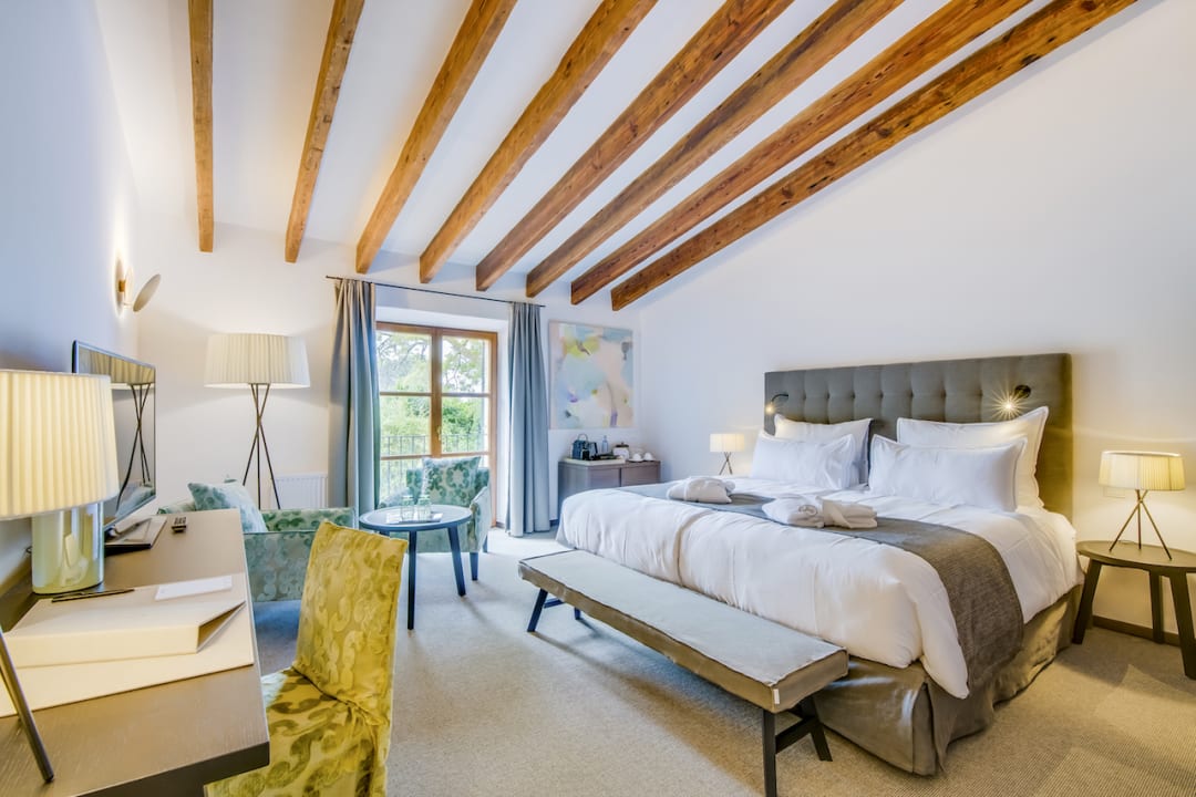 Standard-Room-1
