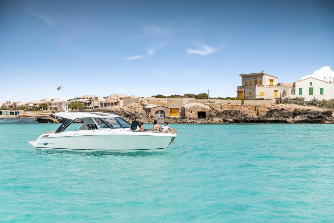 hoteleigene Yacht