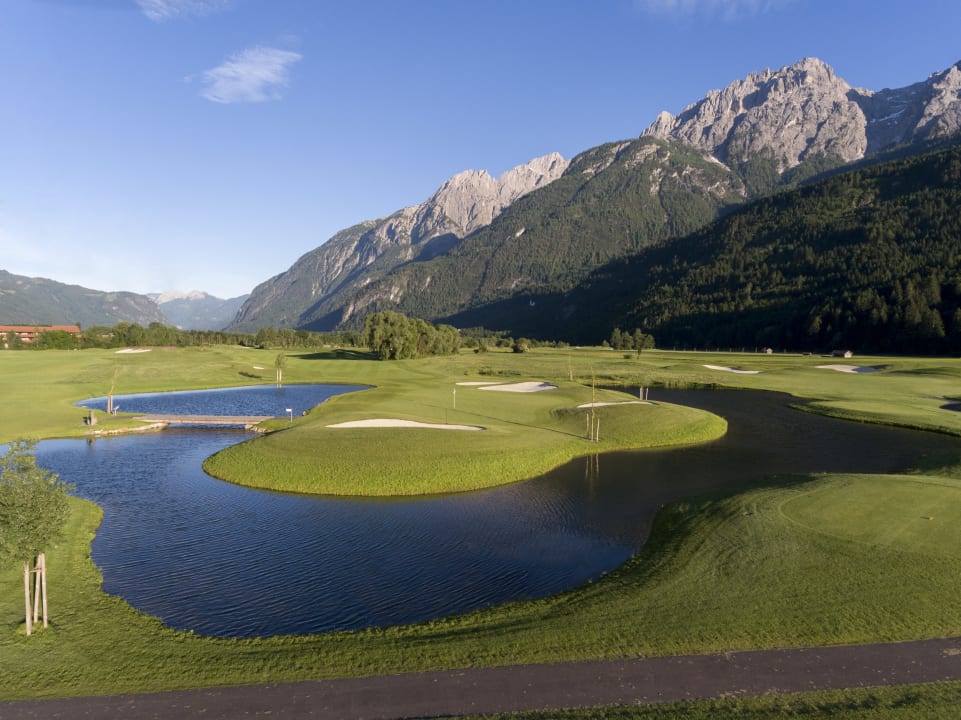 170608_martinlugger_golfplatz_DJI_0193