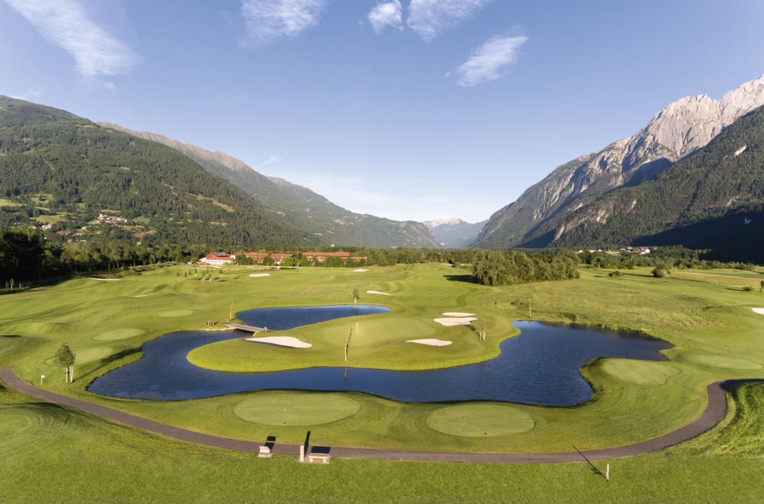170608_martinlugger_golfplatz_DJI_0194