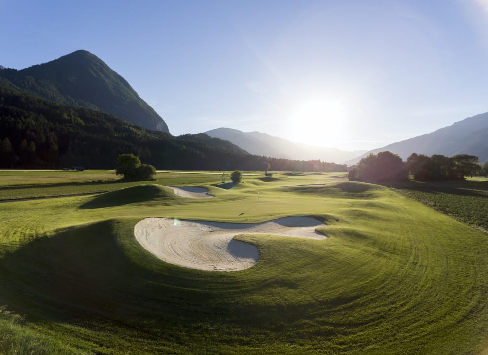 170608_martinlugger_golfplatz_DJI_0215