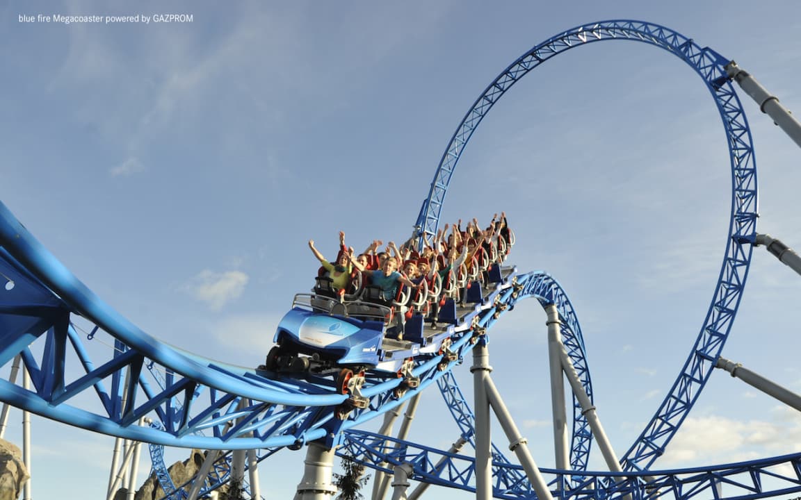 EP10_Island_blue_fire_01_BU_104130