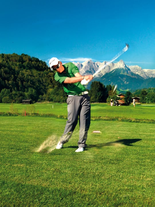 Sonnhof-Alpendorf-Golfer_OPEN-GOLF-St.Johann