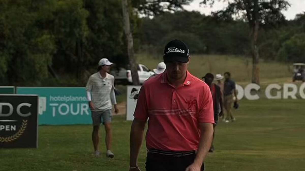 Play Suspended at SDC Open Due to Dangerous Weather Conditions