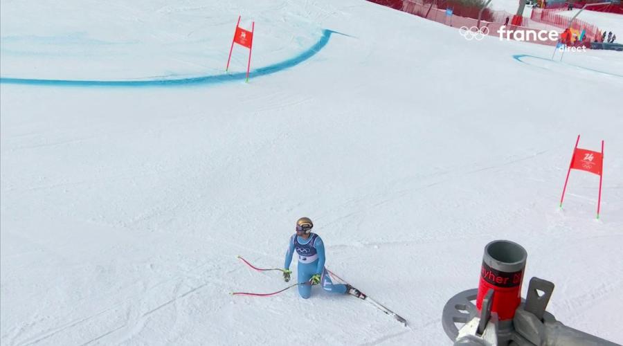 ドミニク・パリス、スーパー大回転でスキー脱落の大クラッシュ