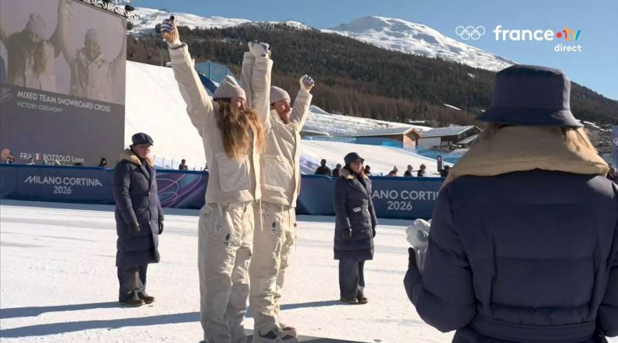 Casta and Bozzolo Claim Bronze in Snowboardcross Mixed Team