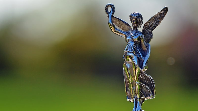 Der Pokal der US Open - die Ma...